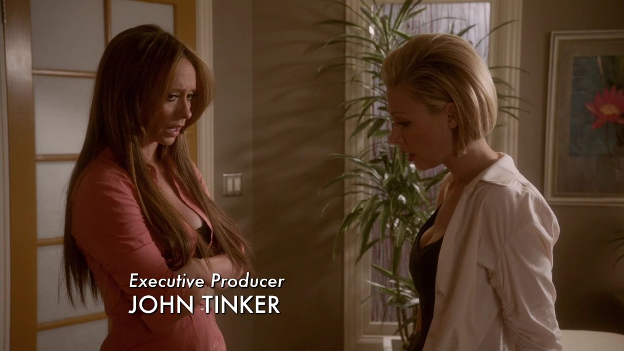 2012-TheClientList-S01E09-165.jpg