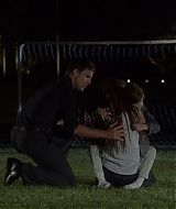 2012-TheClientList-S01E09-550.jpg