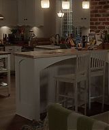 2012-TheClientList-S01E09-596.jpg