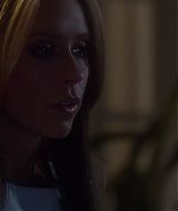 2012-TheClientList-S01E09-600.jpg