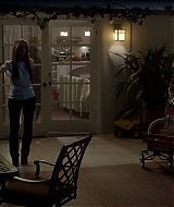 2012-TheClientList-S01E09-603.jpg