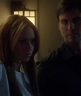 2012-TheClientList-S01E09-610.jpg