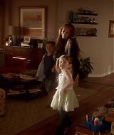 2012-TheClientList-S01E10-436.jpg