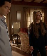 2012-TheClientList-S01E10-448.jpg