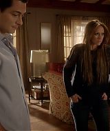 2012-TheClientList-S01E10-450.jpg