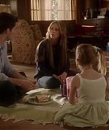 2012-TheClientList-S01E10-472.jpg