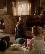 2012-TheClientList-S01E10-478.jpg