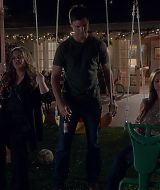 2012-TheClientList-S01E10-697.jpg