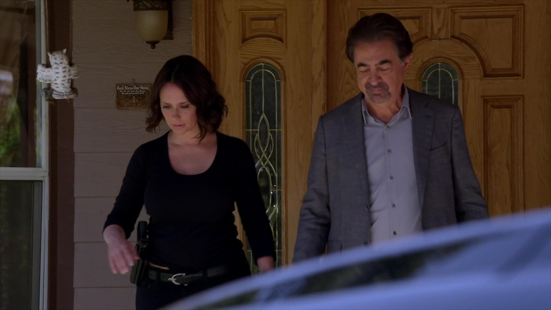 CriminalMinds-S10E01_240.jpg