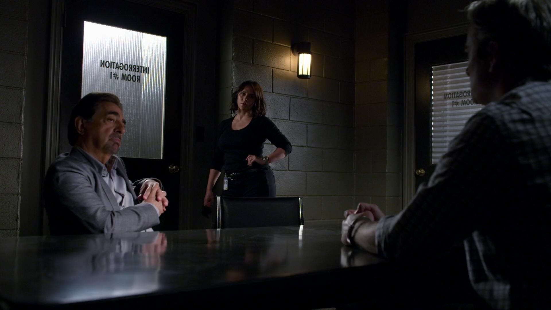 CriminalMinds-S10E01_249.jpg