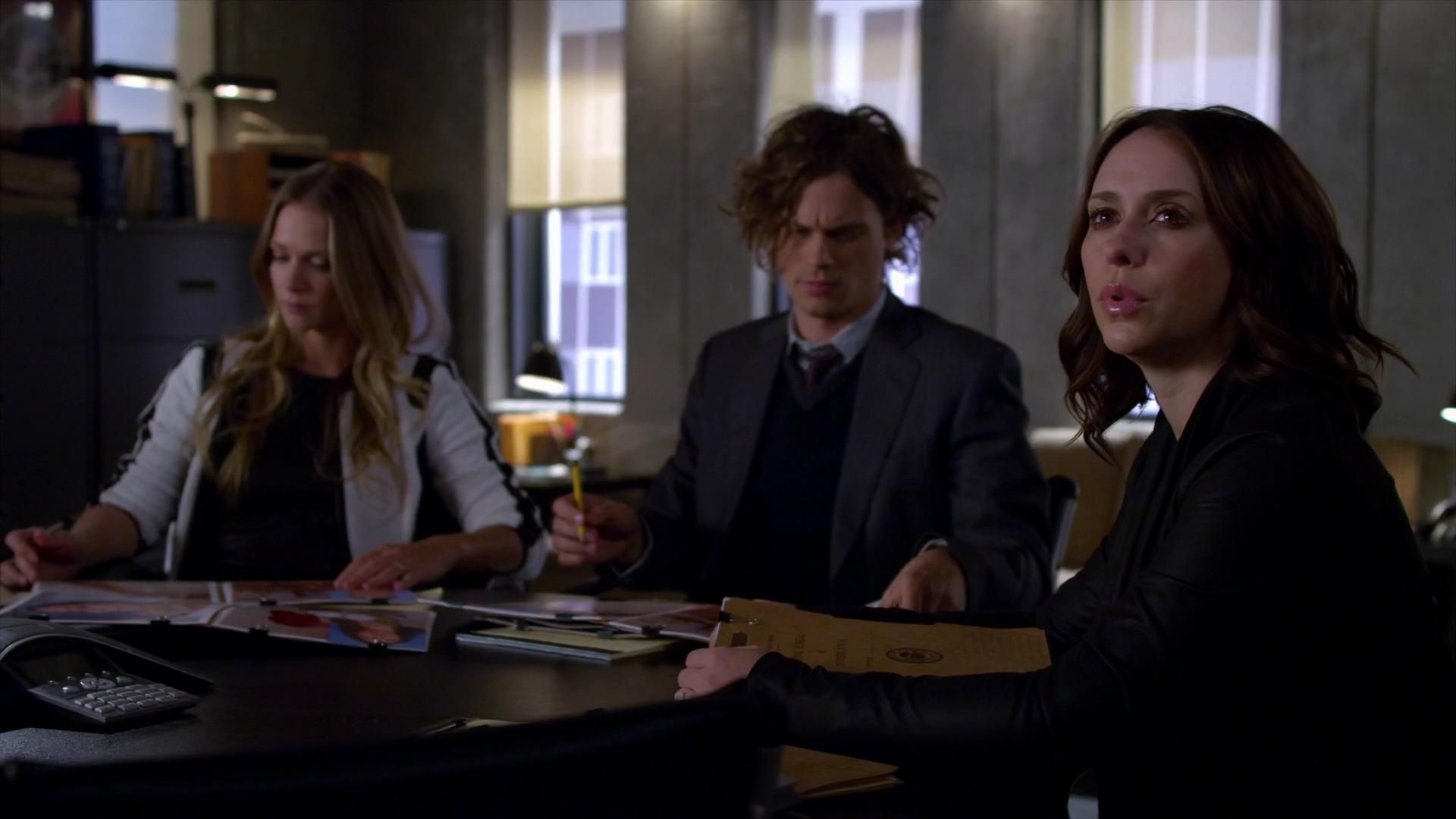 CriminalMinds-S10E09_001.jpg