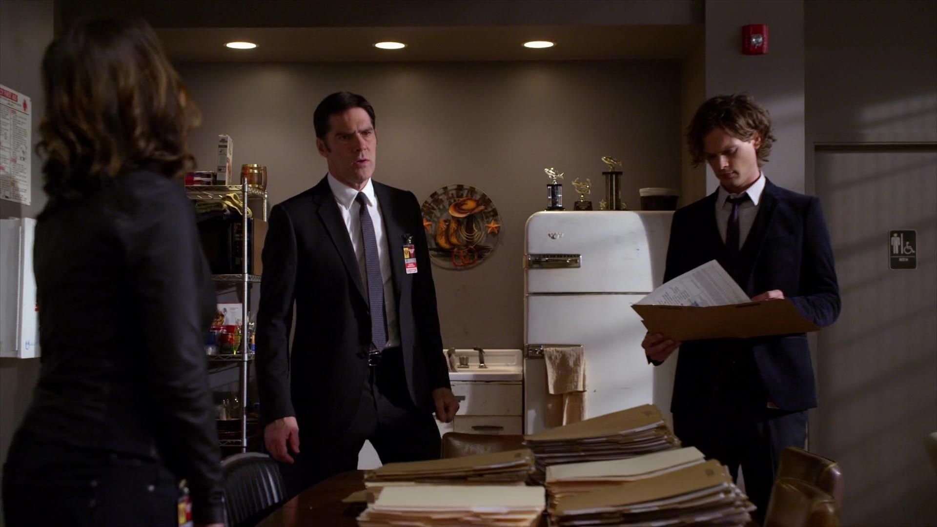 CriminalMinds-S10E16_065.jpg