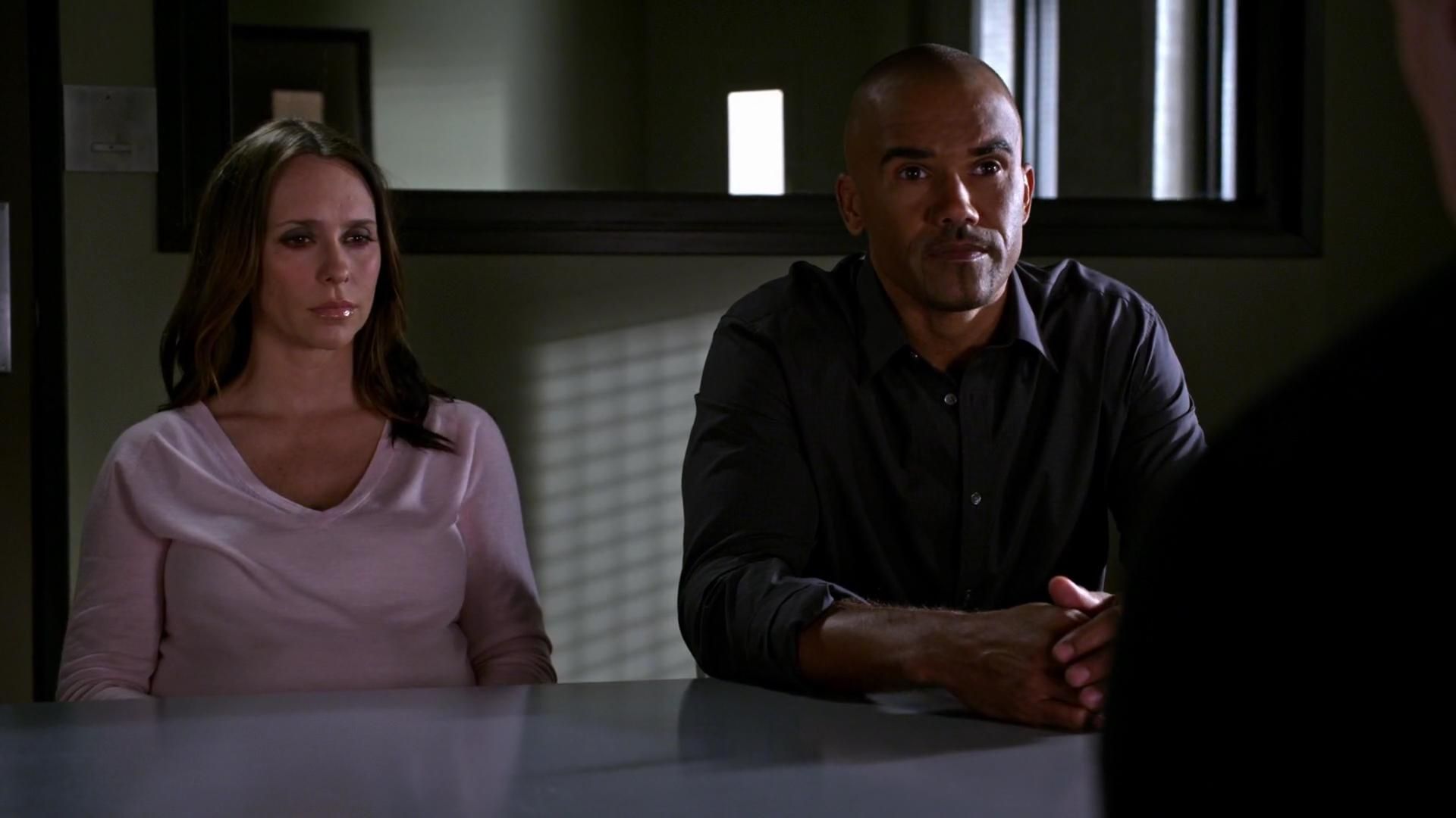 CriminalMinds-S10E20_055.jpg