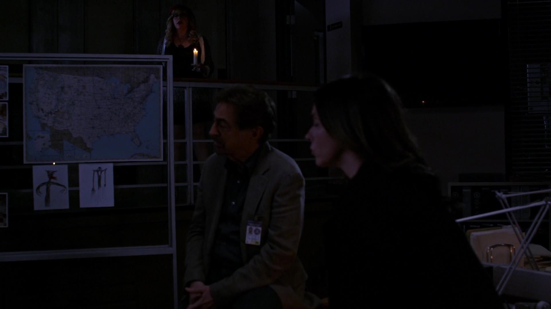 CriminalMinds-S10E21_057.jpg