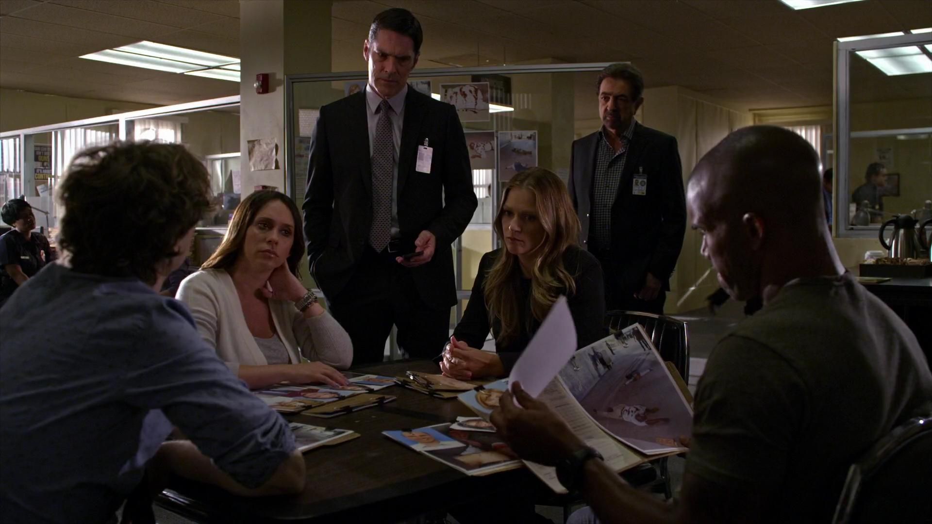 CriminalMinds-S10E22_061.jpg