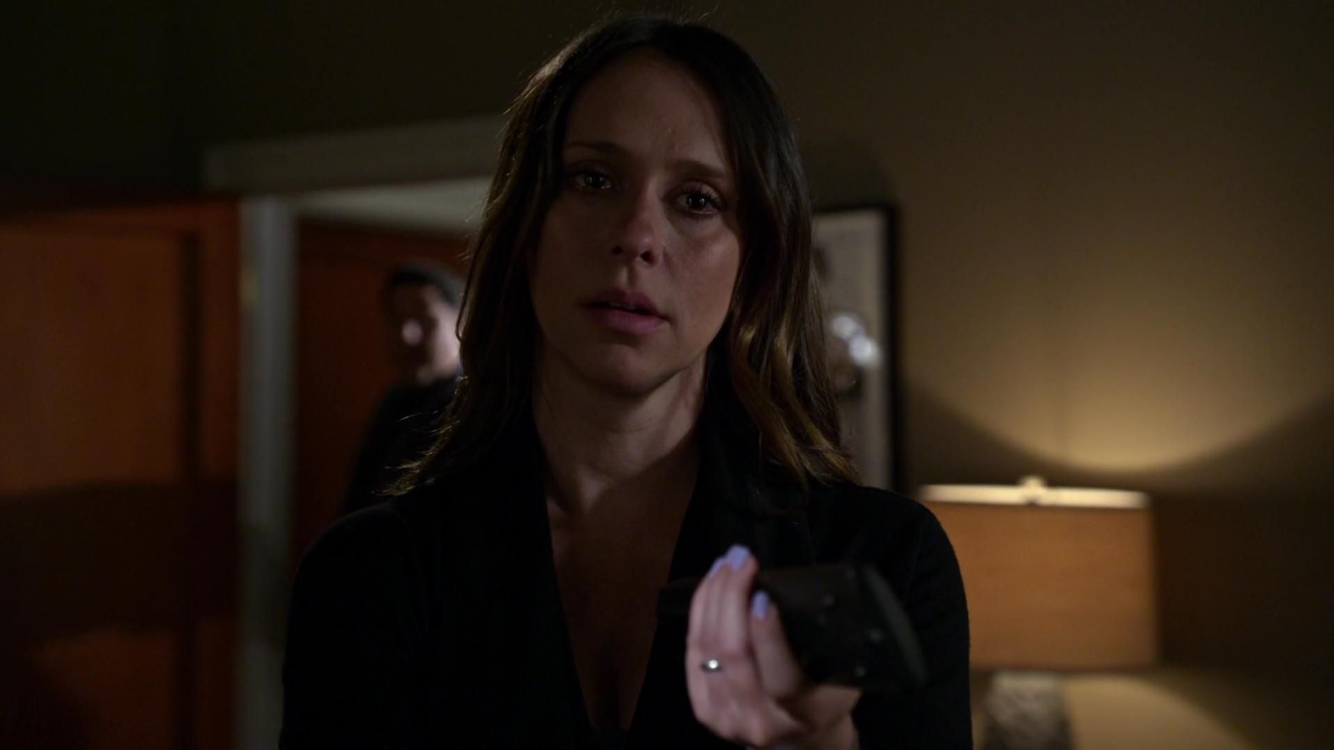 CriminalMinds-S10E23_185.jpg