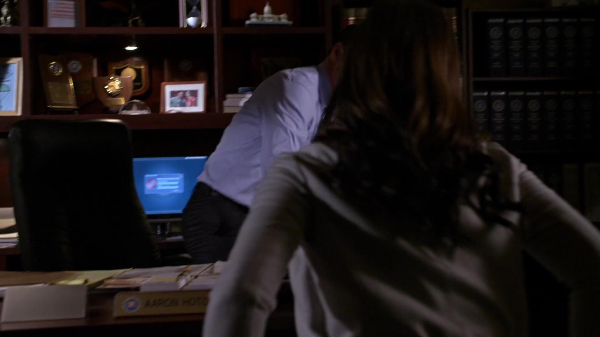 CriminalMinds-S10E23_317.jpg