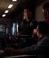 9-1-1-S02E07-036.jpg