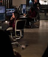 9-1-1-S03E13-224.jpg