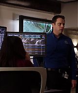 9-1-1-S03E13-227.jpg