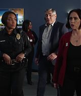 9-1-1-S07E07-346.jpg