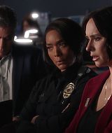 9-1-1-S07E07-383.jpg