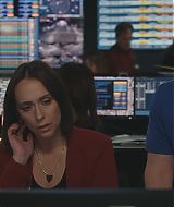 9-1-1-S08E03-050.jpg