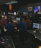 9-1-1-S08E03-071.jpg