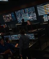 9-1-1-S08E13-005.jpg