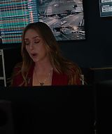 9-1-1-S08E13-011.jpg