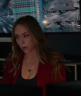 9-1-1-S08E13-012.jpg