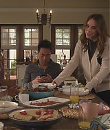 9-1-1-S08E14-009.jpg