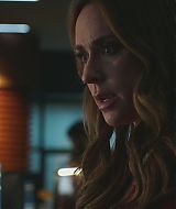 9-1-1-S08E14-058.jpg