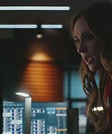 9-1-1-S08E14-073.jpg