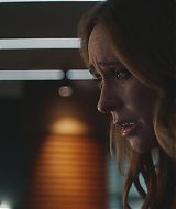 9-1-1-S08E14-076.jpg