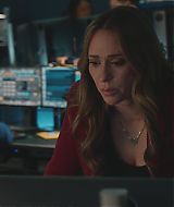 9-1-1-S08E14-081.jpg