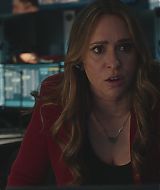 9-1-1-S08E14-082.jpg