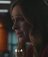 9-1-1-S08E14-095.jpg