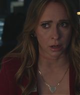 9-1-1-S08E14-105.jpg