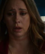 9-1-1-S08E15-012.jpg