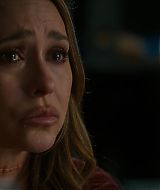 9-1-1-S08E15-047.jpg