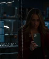 9-1-1-S08E15-064.jpg