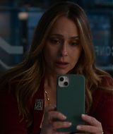 9-1-1-S08E15-071.jpg