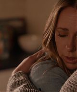 9-1-1-S08E16-055.jpg