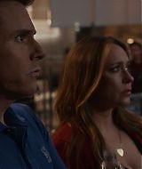 9-1-1-S08E17-025.jpg