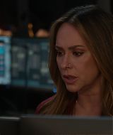 9-1-1-S08E17-050.jpg