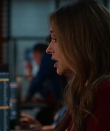 9-1-1-S08E17-068.jpg
