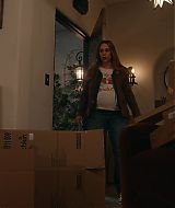 9-1-1-S08E17-079.jpg