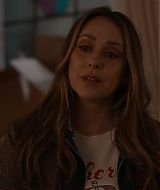 9-1-1-S08E17-102.jpg