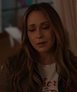 9-1-1-S08E17-112.jpg